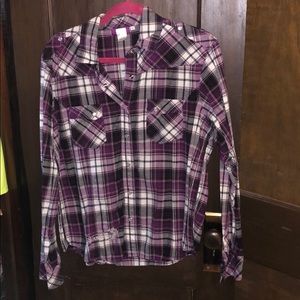 Long sleeve Scentsy shirt